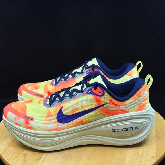 Nike Vomero Plus Low Running Gym Shoes Barely Volt Indigo Men Sz 11.5 IQ0605-701 main image 10